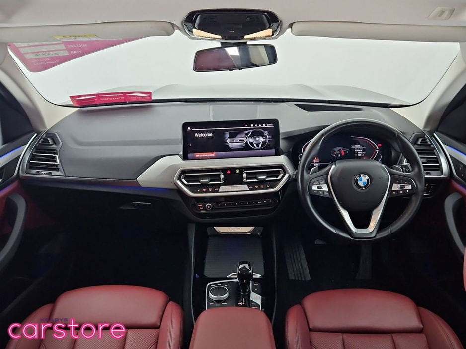 2022 BMW X3 - image 11