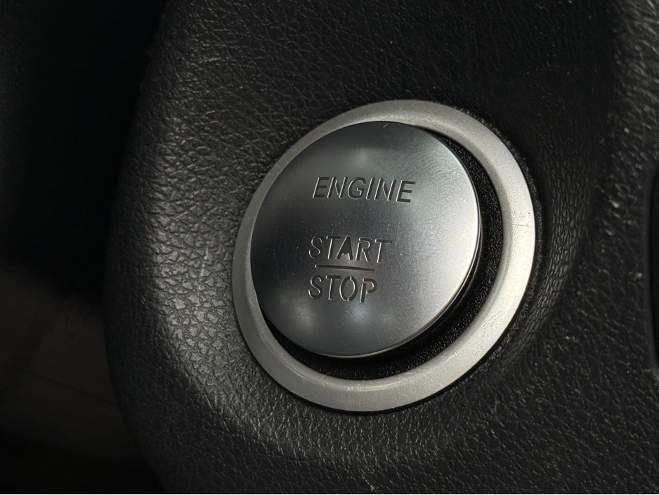 2016 Mercedes-Benz CLA Class - image 13