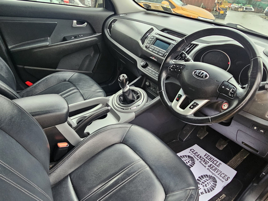 2015 Kia Sportage - image 16