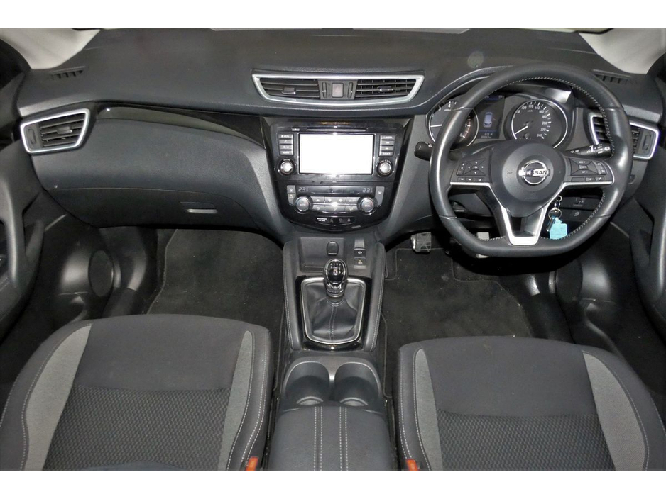 2021 Nissan Qashqai 1.3 PET SE 6SPD *PANORAMIC ROOF*REVERSE CAM*PARK SENSORS* €22,890