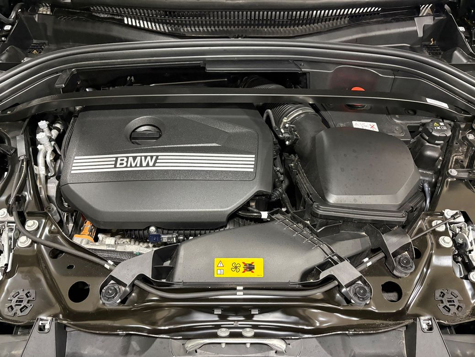 2025 BMW X1 25e M-SPORT PRO X-DRIVE=FULL LEATHER//ONLY 11000 MILES//AS NEW=BMW WARRANTY UNTIL 06/2028=TAILORED FINANCE PACKAGES AVAILABLE=TRADE IN'S WELCOME €52,995