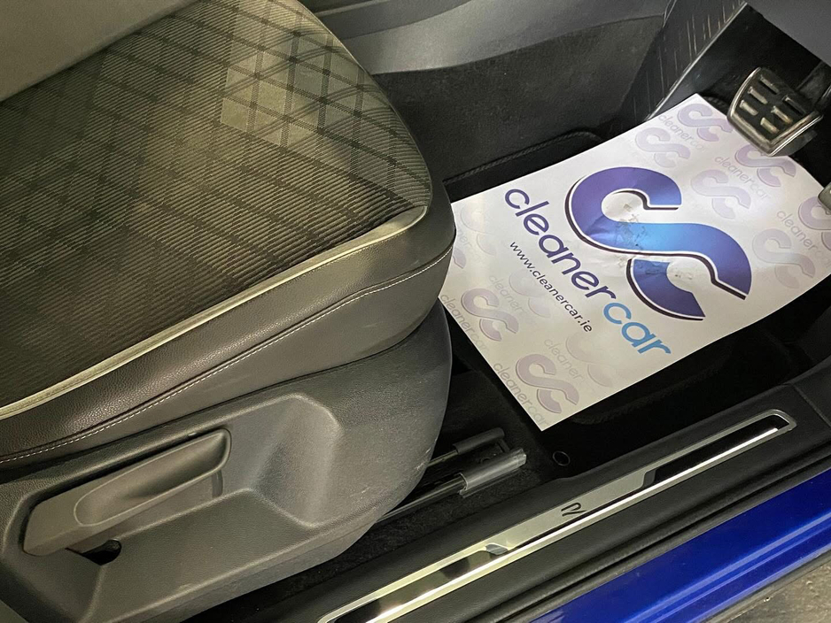 2023 Volkswagen Tiguan - image 6