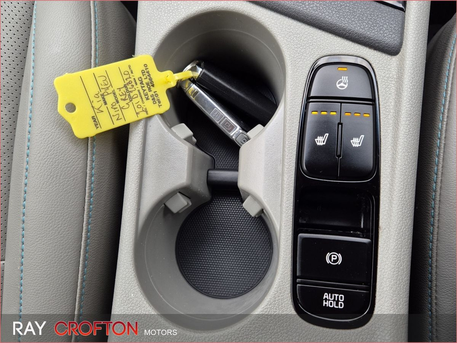 2020 Kia Niro - image 16