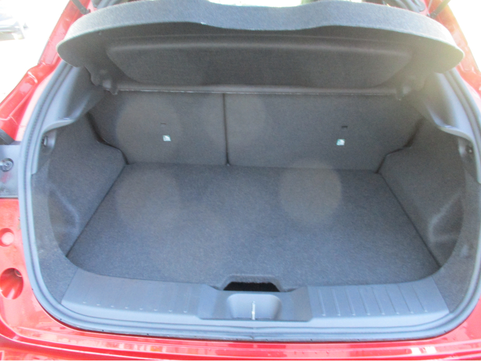 2025 Nissan Juke - image 12