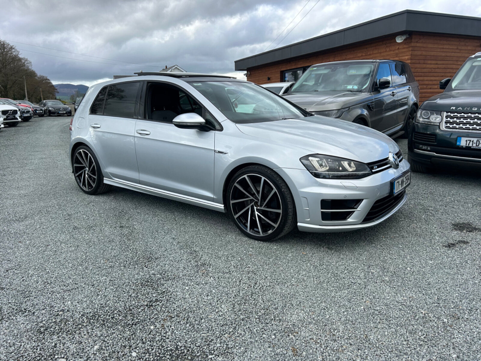 2017 Volkswagen Golf - image 37