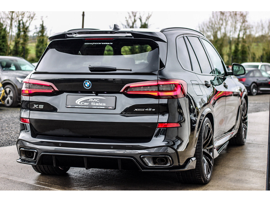 2022 BMW X5 - image 10