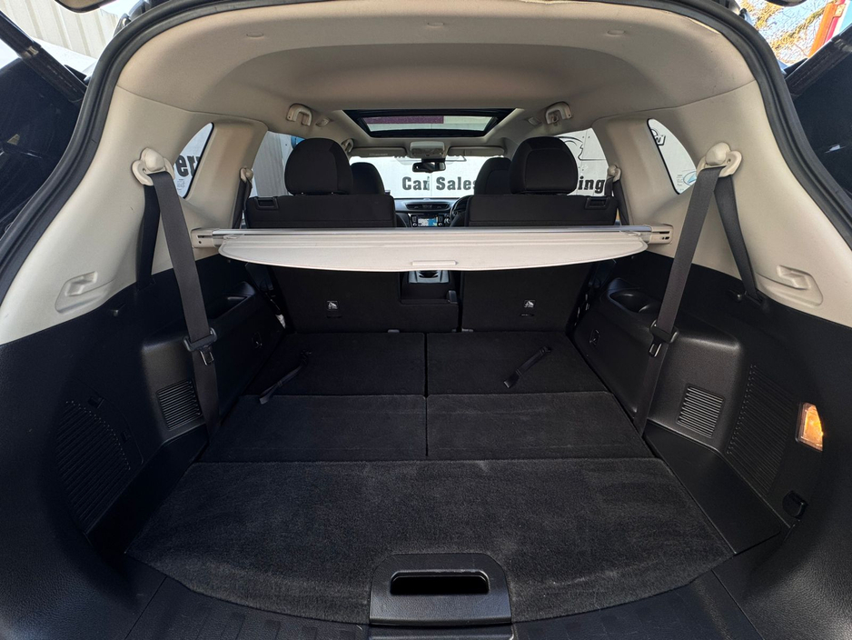 2018 Nissan X-Trail - image 18