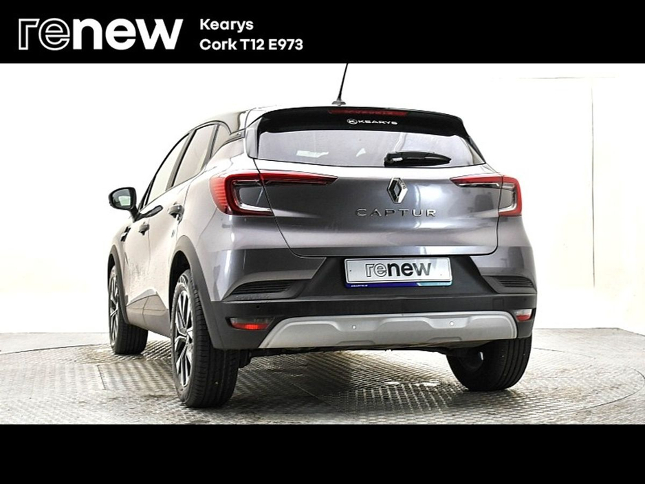 2022 Renault Captur Limited NAEB TCe 90 €19,900