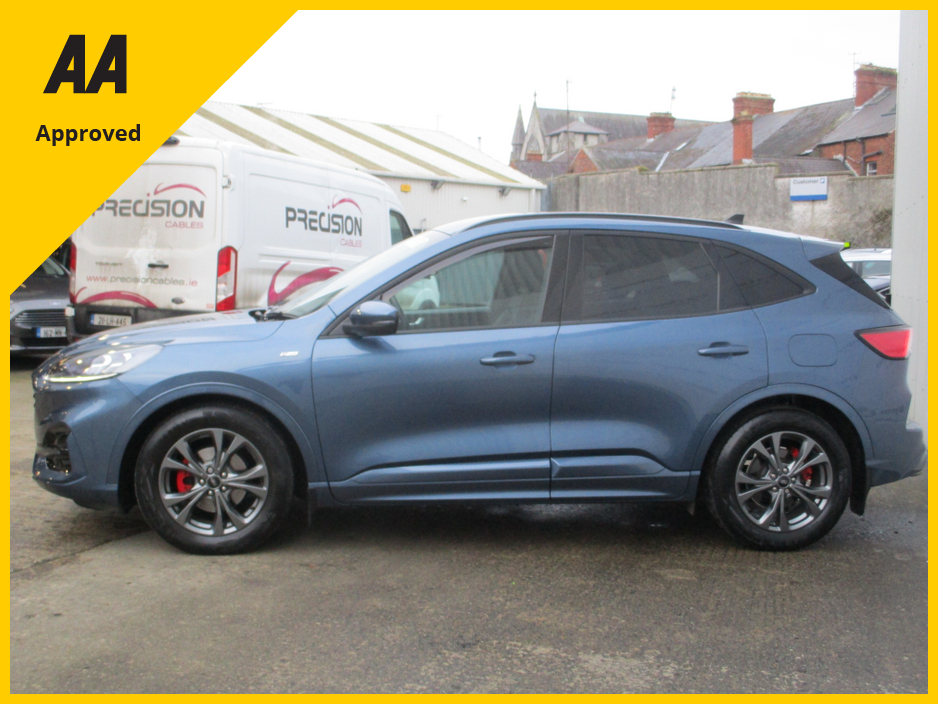2023 Ford Kuga ST-LINE X 5DR 1.5 TD 120 S6. S6.2 M6, TOP OF THE RANGE WITH WINTER PACK, ONE CAREFUL OWNER AND FULL FORD SERVICE HISTORY !!12 MONTHS WARRANTY AND 12 MONTHS AA COVER. €37,950