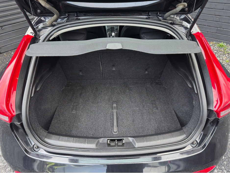 2013 Volvo V40 1.6 T4 AUTO €9,995