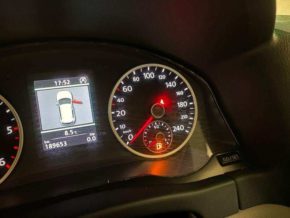 2014 Volkswagen Tiguan - image 7