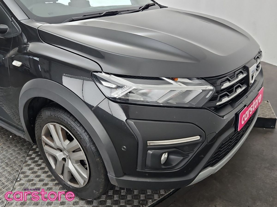 2023 Dacia Jogger - image 18