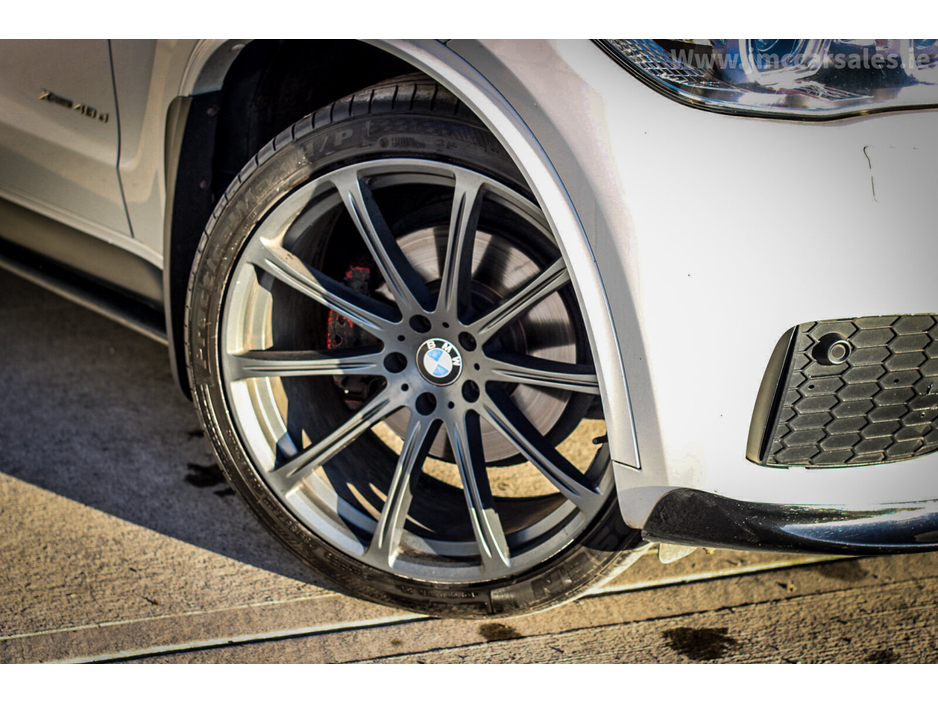 2014 BMW X5 xDrive40d M Sport €26,995