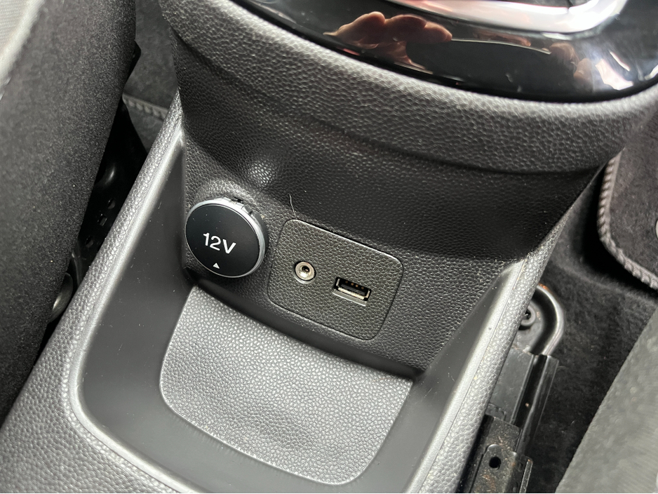 2016 Ford Fiesta - image 16