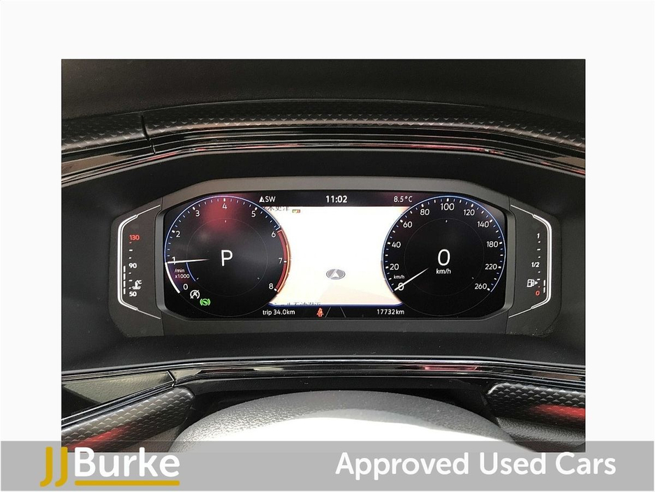 2023 Volkswagen T-Cross - image 14