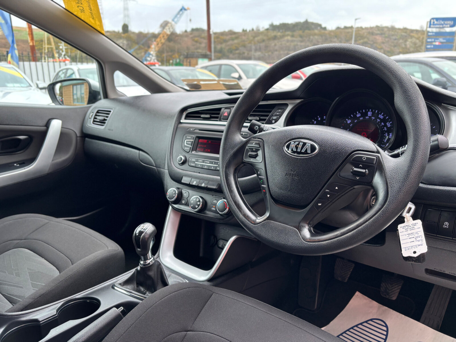 2016 Kia Ceed - image 7