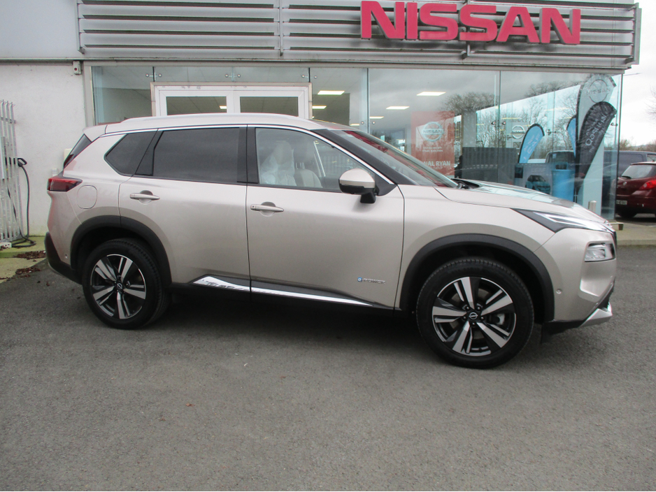 2023 Nissan X-Trail - image 3