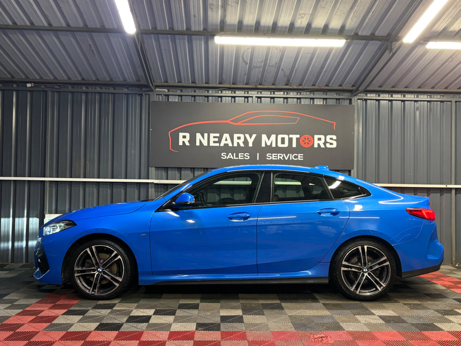 2022 BMW 2 Series - image 7