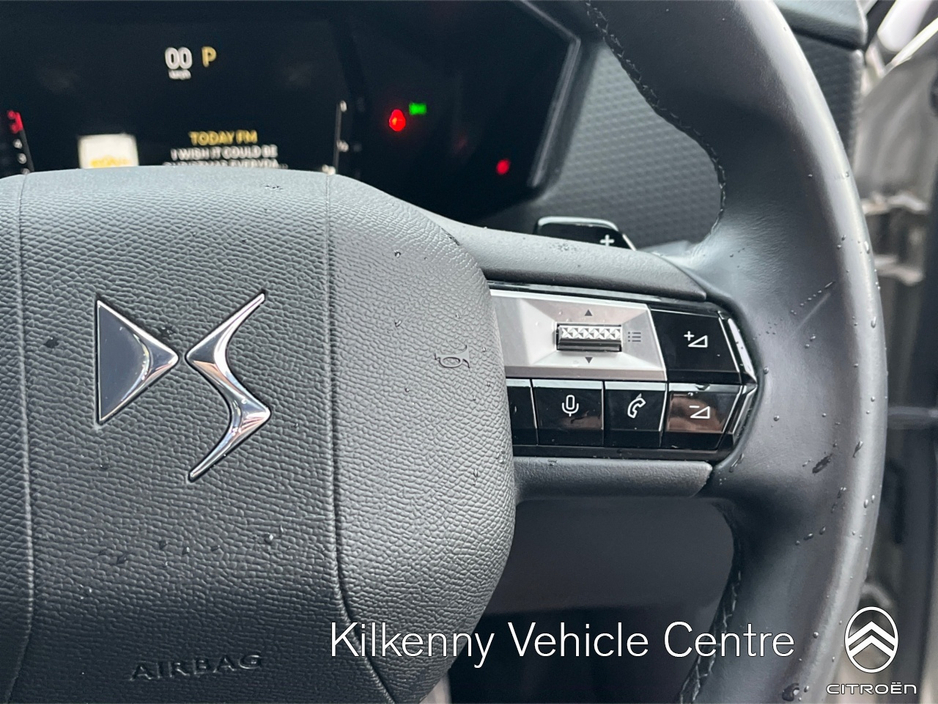 2024 DS Automobiles DS 4 - image 28