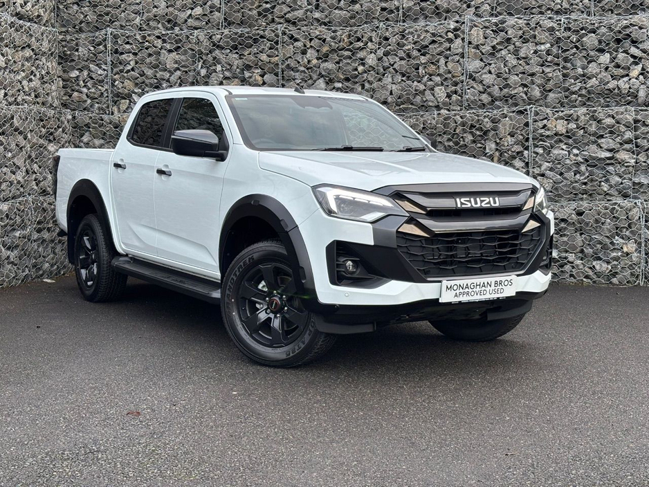 2025 Isuzu D-MAX V-CROSS DCB €48,851