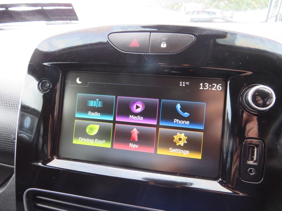 2019 Renault Clio - image 14