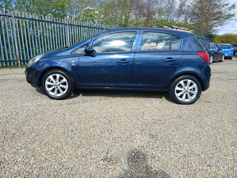 2014 Opel Corsa - image 5