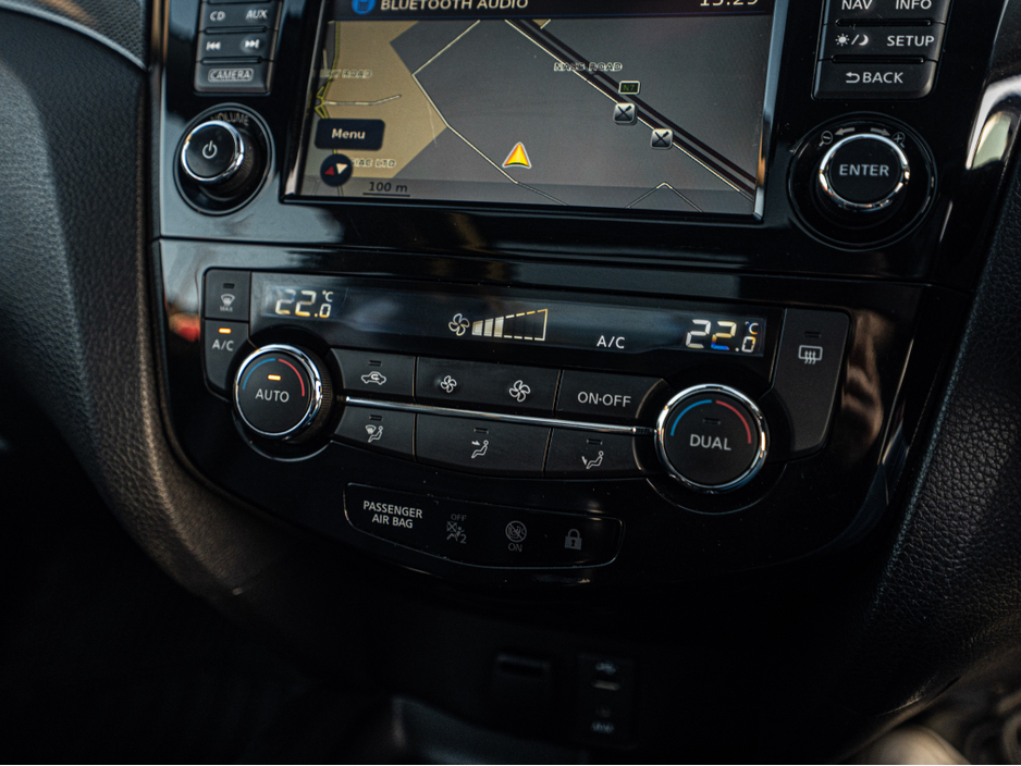 2016 Nissan X-Trail 162 X-Trail 1.6d 7-seater/FSH/High spec/1yr warran €15,888