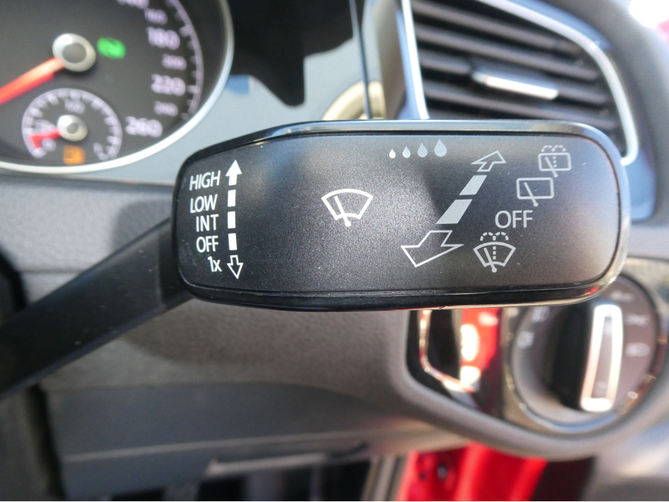 2015 Volkswagen Golf TSI Bluemotion €13,950