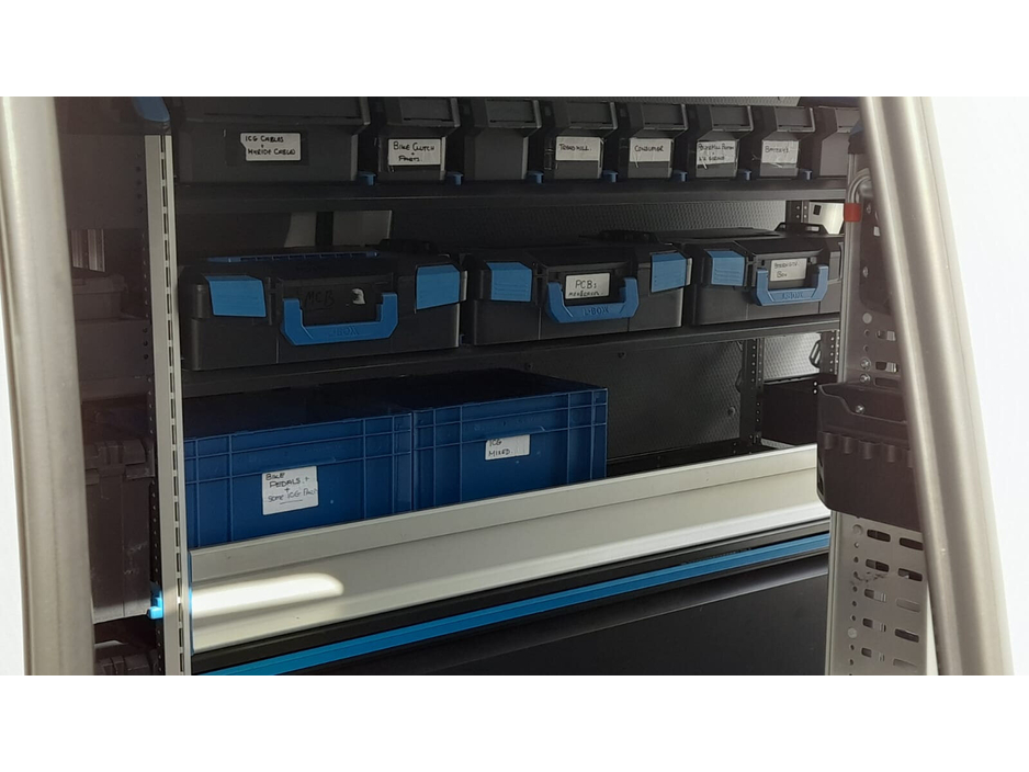 2022 Citroen Dispatch - image 11