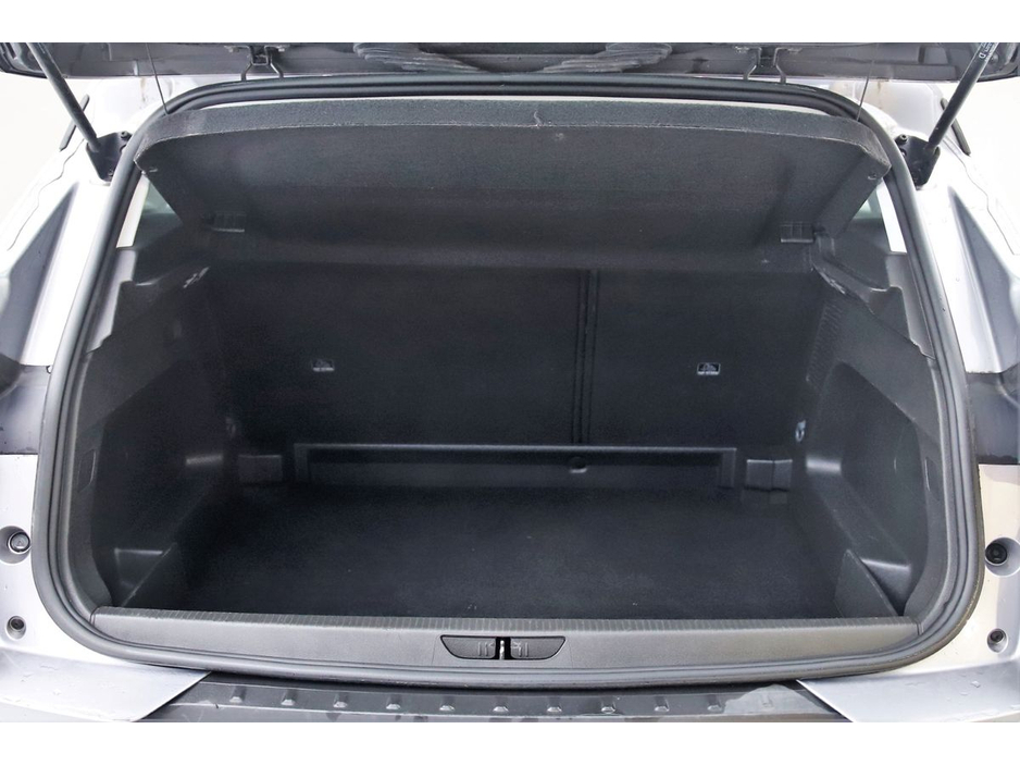 2021 Opel Grandland X - image 27