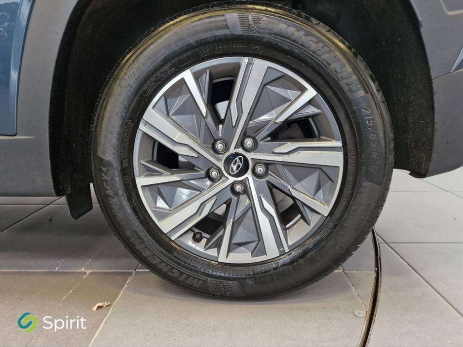 2022 Hyundai Tucson - image 9