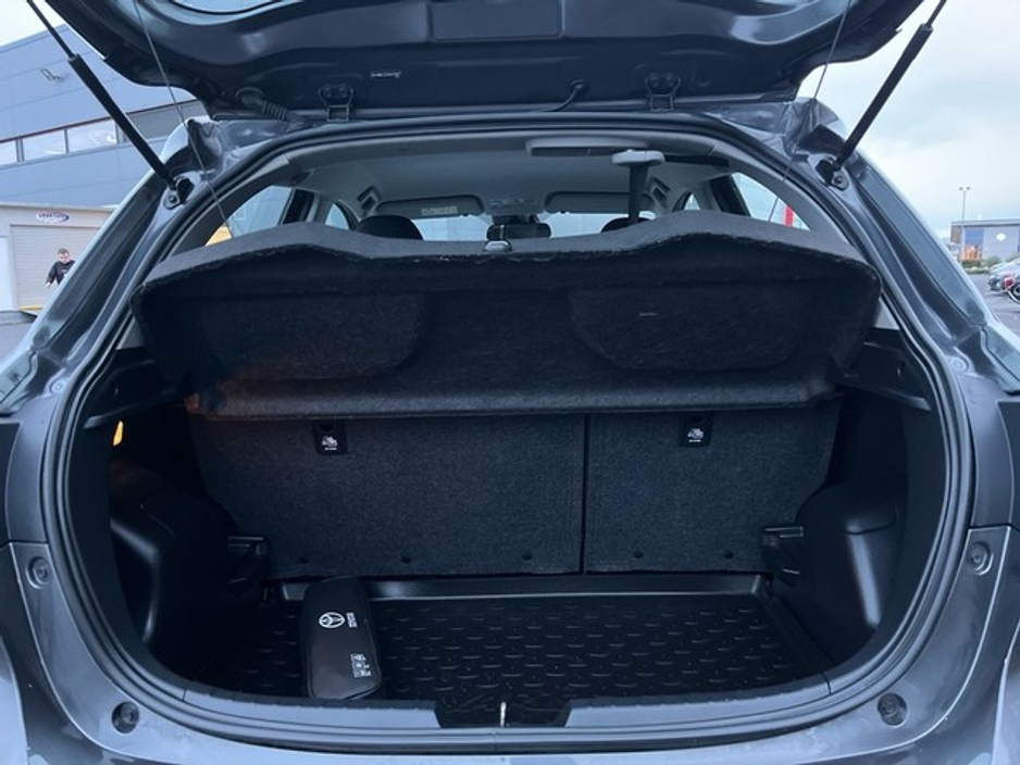 2019 Toyota Yaris YARIS 1.0 5DR LUNA €16,950