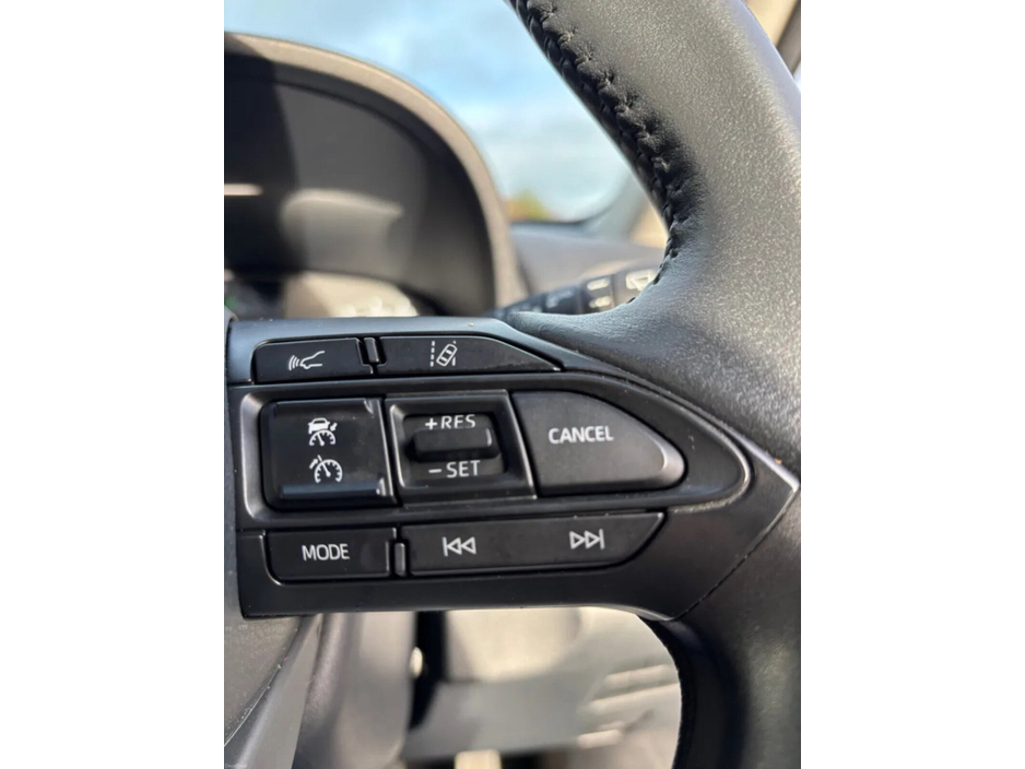 2023 Toyota Yaris 1.5 Hybrid 5Dr Luna €19,950