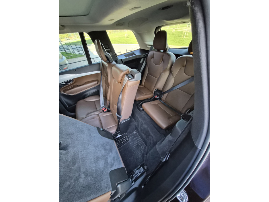 2018 Volvo XC90 - image 14