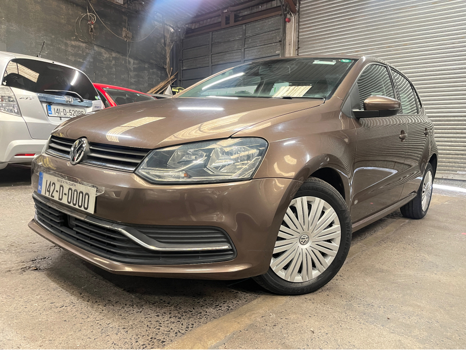 2014 Volkswagen Polo - image 3