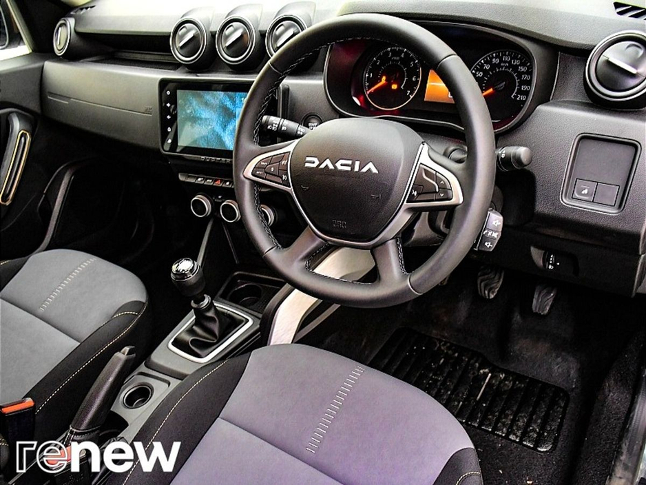 2024 Dacia Duster - image 6