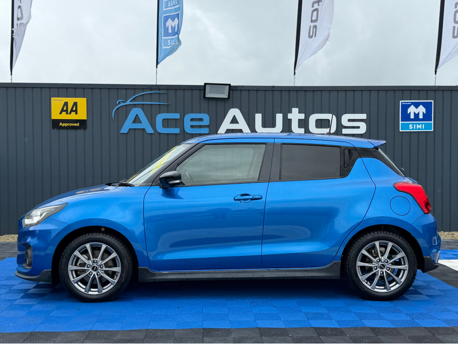 2019 Suzuki Swift - image 4