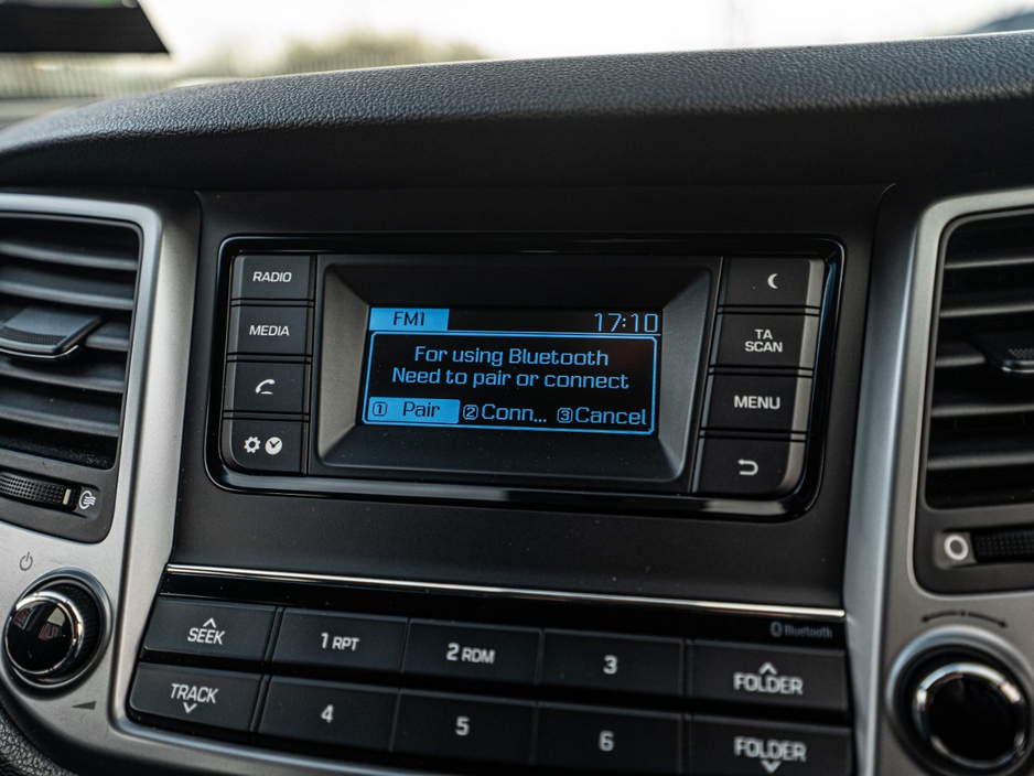 2016 Hyundai Tucson - image 22