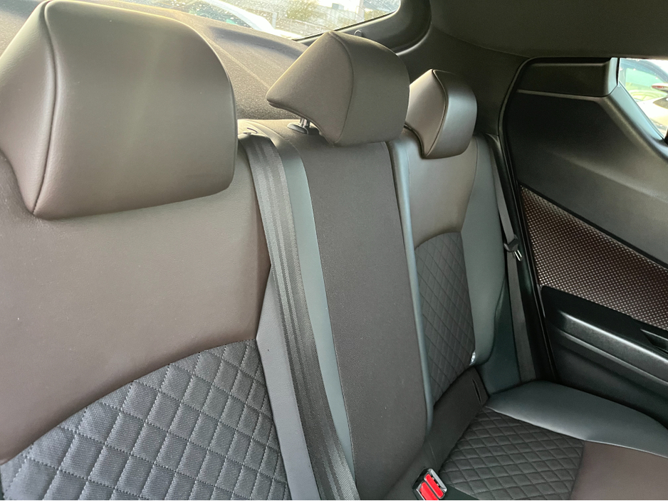 2018 Toyota C-HR - image 11