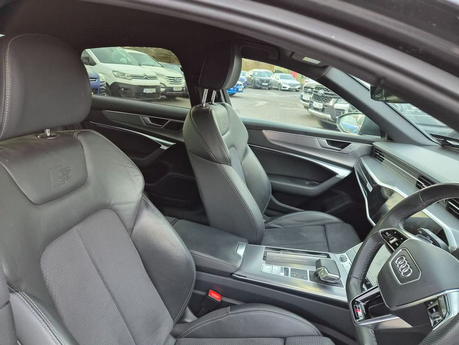 2022 Audi A6 - image 10