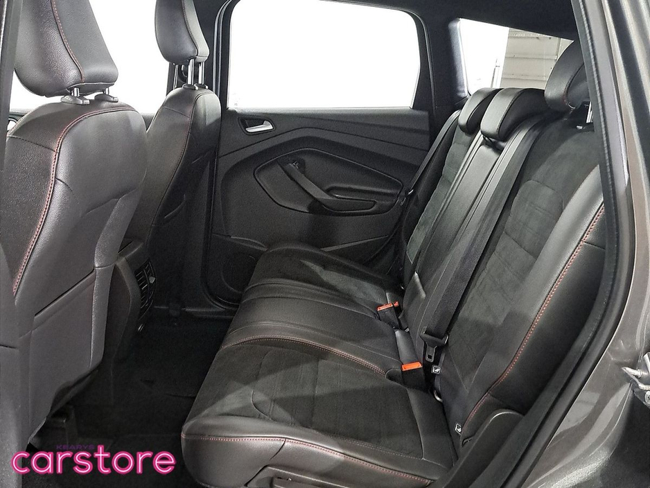 2019 Ford Kuga - image 10