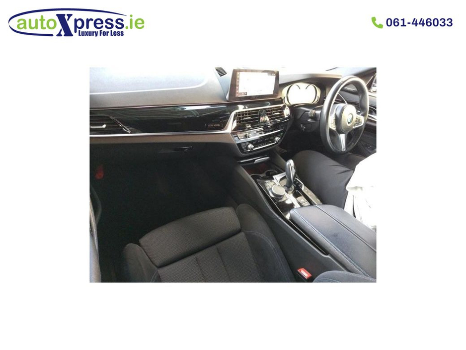 2018 BMW 5 Series 523D TOURING Edition Mission: Impossible