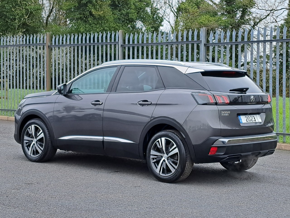 2023 Peugeot 3008 - image 6