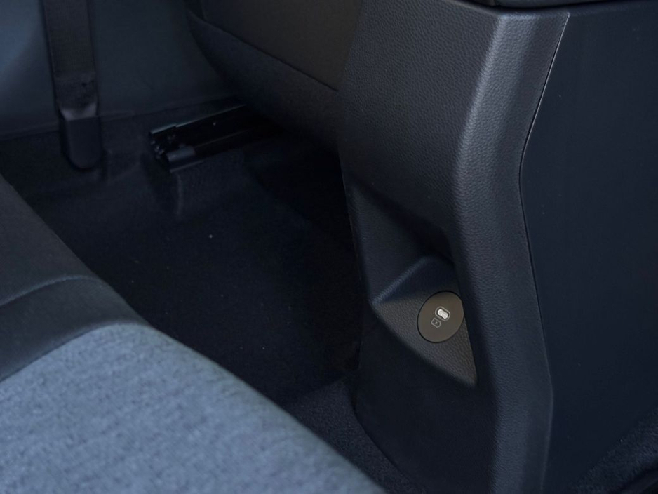 2026 Kia Stonic - image 23