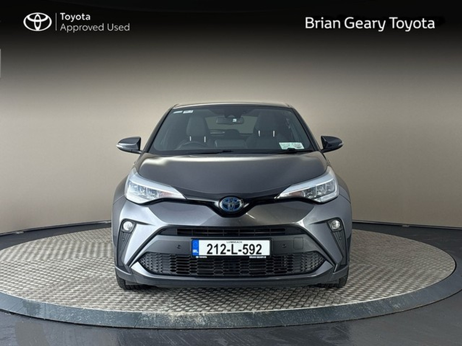 2021 Toyota C-HR - image 5