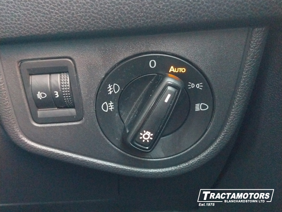 2024 Volkswagen Polo - image 21