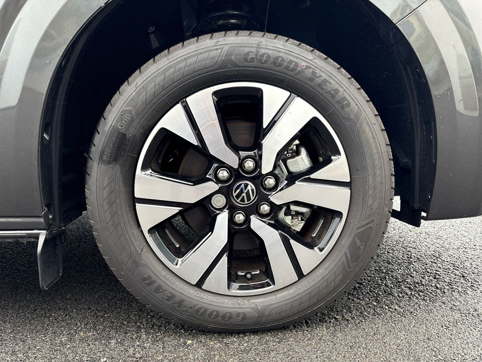 2026 Volkswagen Transporter Highline LWB 2.8T Manual 2.0TDI (Price ex VAT) €36,390