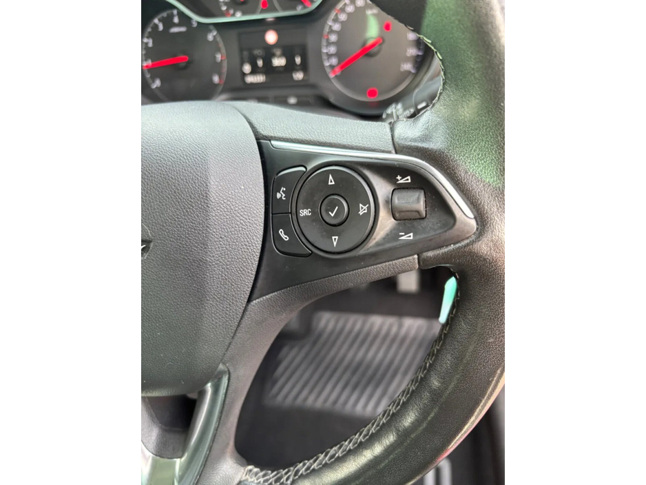 2022 Opel Crossland X 1.2i (83PS) 5 Speed SC €15,750