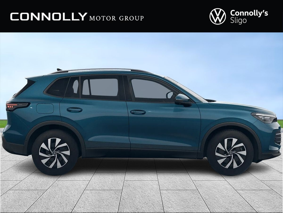 2026 Volkswagen Tiguan - image 3