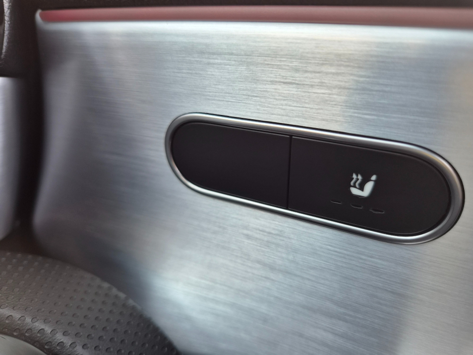 2020 Mercedes-Benz A Class - image 27